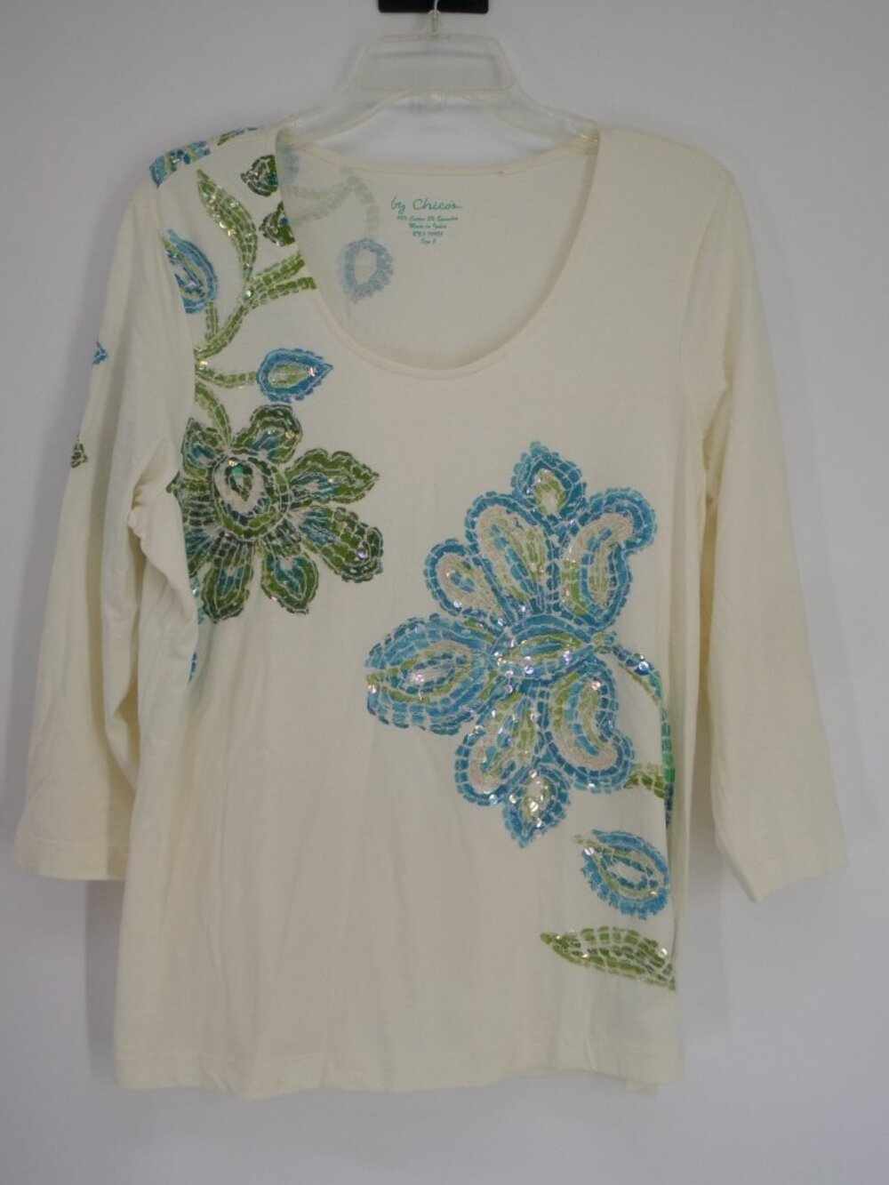 Chico's  Women's 3/4 Sleeve Cream Multi Color Floral Accent  Top  Size 3 US XL